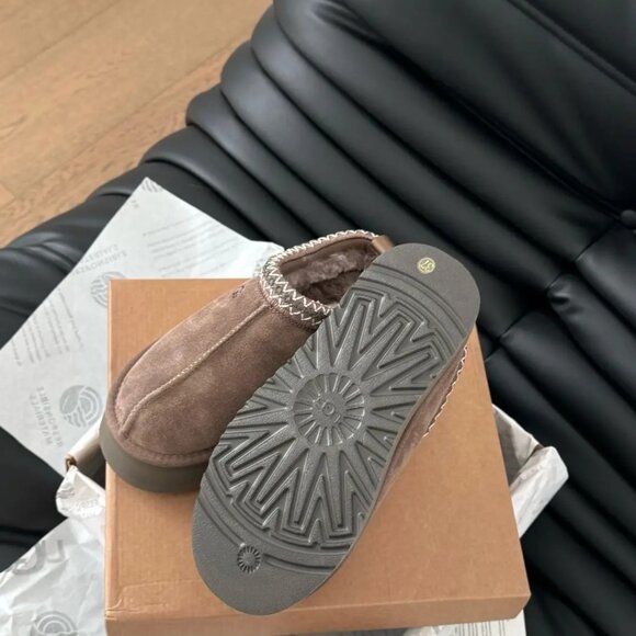 UGG Tazz Platform Shearling Lined Slipper - Picture 4 of 6